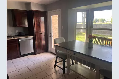 5919 Ollia Circle, Pasadena, TX 77505 - Photo 12