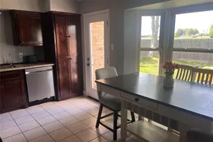 5919 Ollia Cir, Pasadena, TX 77505 - Photo 12