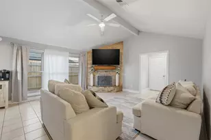 5919 Ollia Cir, Pasadena, TX 77505 - Photo 10