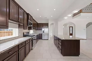 8403 Greenridge Manor Ln, Spring, TX 77389 - Photo 12