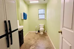 619 Lakeville Dr, Kingwood, TX 77339 - Photo 20