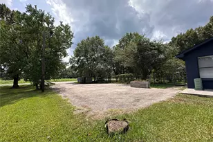 619 Lakeville Dr, Kingwood, TX 77339 - Photo 10