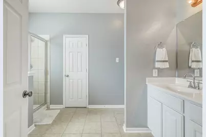 703 Rock Creek Court, Rosenberg, TX 77469 - Photo 20