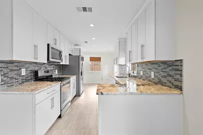 5322 Windswept Lane, Houston, TX 77056 - Photo 14