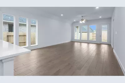 334 Prairie Warbler Street, Magnolia, TX 77354 - Photo 2