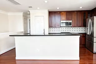3411 Clearview Cir, Houston, TX 77025 - Photo 2