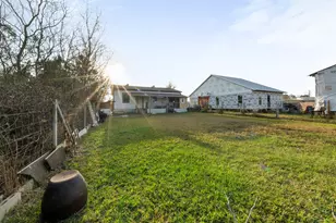 394 Rd 5102, Cleveland, TX 77327 - Photo 22