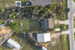 394 Rd 5102, Cleveland, TX 77327 - Photo 26