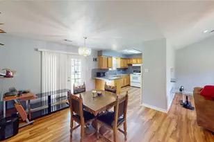 906 Waco St, Dayton, TX 77535 - Photo 6