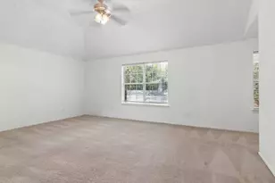 10418 Iris Lake Ct, Houston, TX 77070 - Photo 20