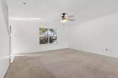 10418 Iris Lake Court, Houston, TX 77070 - Photo 26