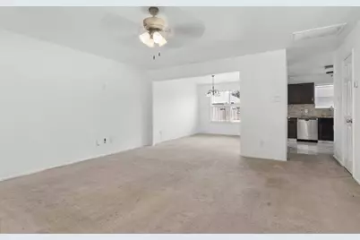10418 Iris Lake Court, Houston, TX 77070 - Photo 6