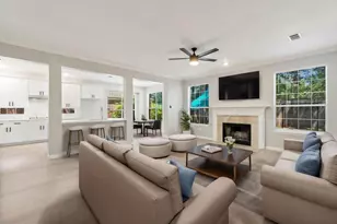 66 Terraglen Dr, The Woodlands, TX 77382 - Photo 2