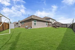 202 Polar Bear Trl, Crosby, TX 77532 - Photo 24