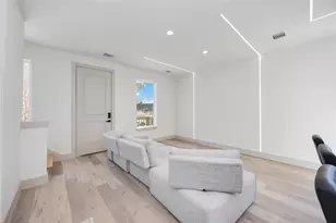 3206 Retta St, Houston, TX 77026 - Photo 4