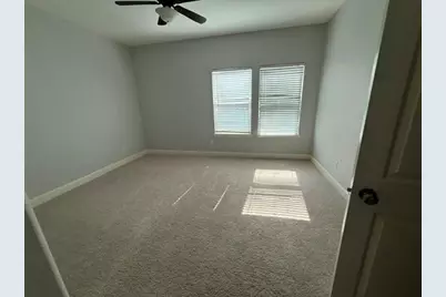 2410 Ranna Court, Sugar Land, TX 77498 - Photo 10