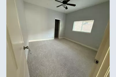 2410 Ranna Court, Sugar Land, TX 77498 - Photo 6