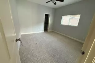 2410 Ranna Ct, Sugar Land, TX 77498 - Photo 6