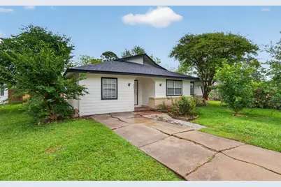 907 S 3rd Street, La Porte, TX 77571 - Photo 2