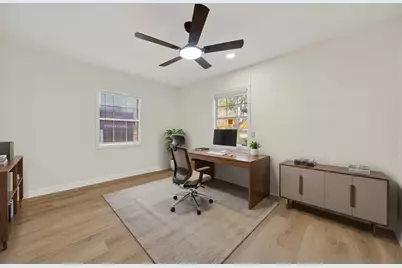 907 S 3rd Street, La Porte, TX 77571 - Photo 6
