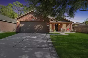 12014 Green Coral Drive, Houston, TX 77044 - Photo 2