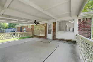 17402 Eastwood Cir, Houston, TX 77095 - Photo 18