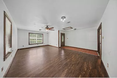 508 Miller Street, Broaddus, TX 75929 - Photo 6