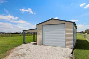5649 Pioneer Trl, Sealy, TX 77474 - Photo 28