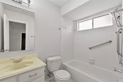 12803 Rockford Drive, Houston, TX 77048 - Photo 20