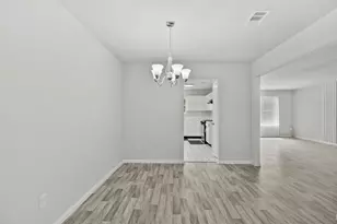 12803 Rockford Dr, Houston, TX 77048 - Photo 12