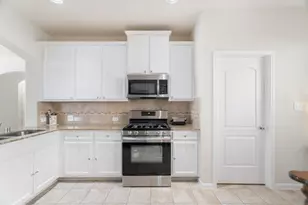 19935 Whistle Creek Ln, Cypress, TX 77433 - Photo 6