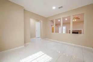 3231 E Heatherock Cir, Sugar Land, TX 77479 - Photo 12