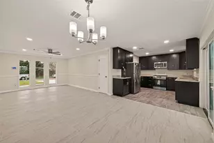 11118 Stroud Dr, Houston, TX 77072 - Photo 8