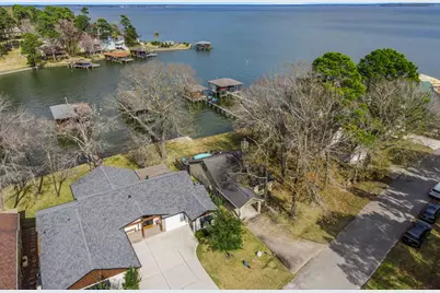 81 Harbour Point Circle, Coldspring, TX 77331 - Photo 4