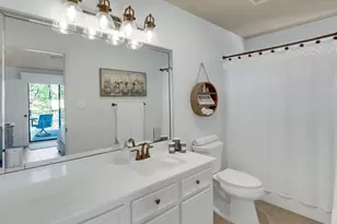 81 Harbour Point Cir, Coldspring, TX 77331 - Photo 18