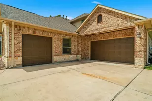 32802 Wesleyan Ct, Fulshear, TX 77441 - Photo 40