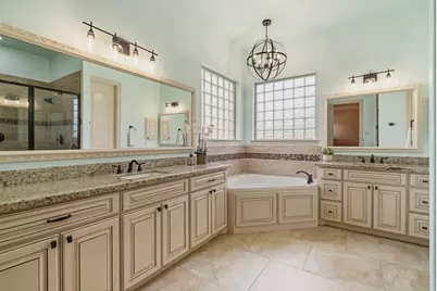 32802 Wesleyan Court, Fulshear, TX 77441 - Photo 20