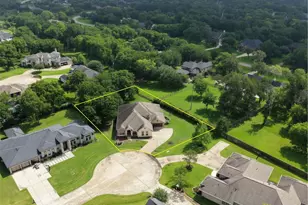 32802 Wesleyan Ct, Fulshear, TX 77441 - Photo 2