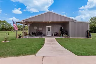 1014 N Shipp St, Madisonville, TX 77864 - Photo 6