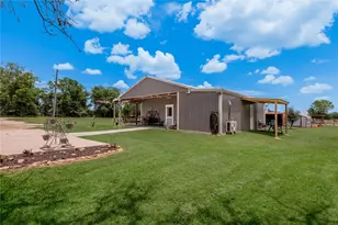 1014 N Shipp St, Madisonville, TX 77864 - Photo 36