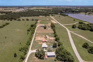 1014 N Shipp St, Madisonville, TX 77864 - Photo 48