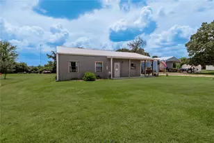 1014 N Shipp St, Madisonville, TX 77864 - Photo 34