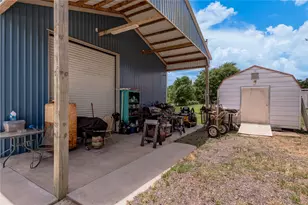 1014 N Shipp St, Madisonville, TX 77864 - Photo 40