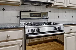 5104 Fairmont St, Houston, TX 77005 - Photo 12