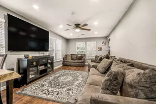 234 E 1st St, Deer Park, TX 77536 - Photo 4