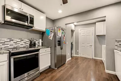 234 E 1st Street, Deer Park, TX 77536 - Photo 6