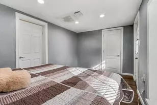 234 E 1st St, Deer Park, TX 77536 - Photo 10