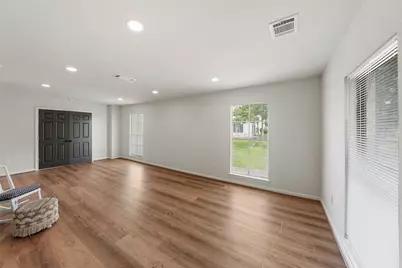 3809 Southmore Boulevard, Houston, TX 77004 - Photo 2