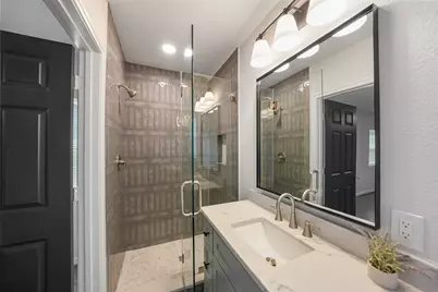 3809 Southmore Boulevard, Houston, TX 77004 - Photo 18