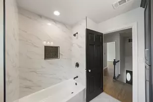 3809 Southmore Blvd, Houston, TX 77004 - Photo 22